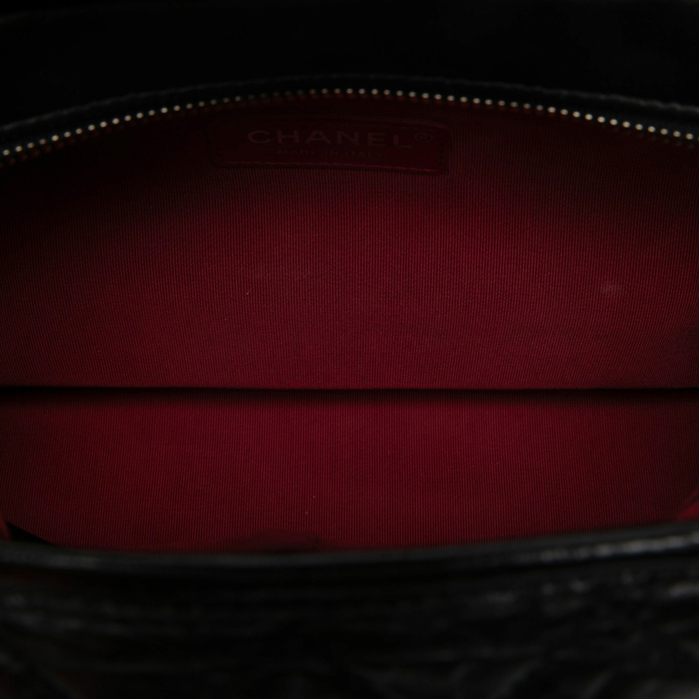 Pre-Loved Chanel Medium Aged Calfskin Gabrielle Crossbody - Picture 4 of 5